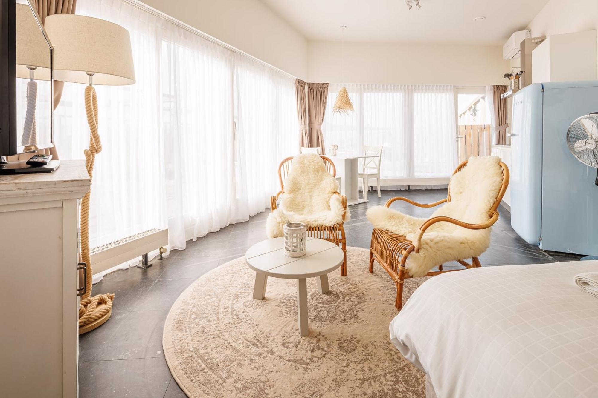 Neptunus Appartementen Bergen aan Zee Oda fotoğraf